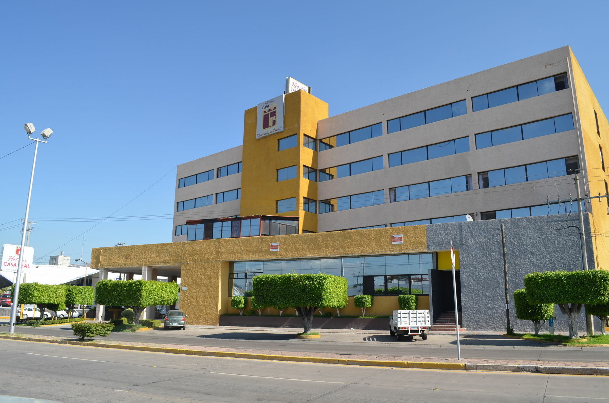 Capital O Hotel Casa Real Celaya 塞拉亚 外观 照片