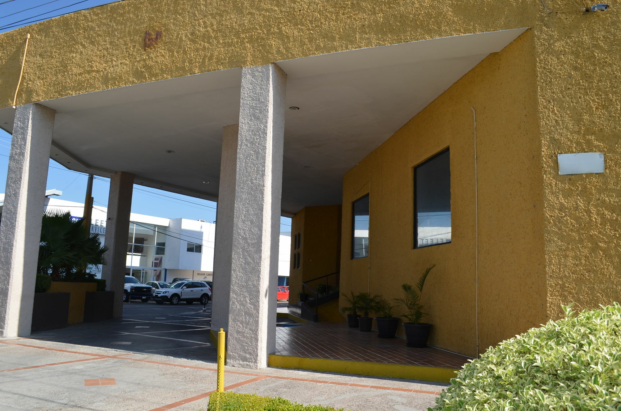 Capital O Hotel Casa Real Celaya 塞拉亚 外观 照片