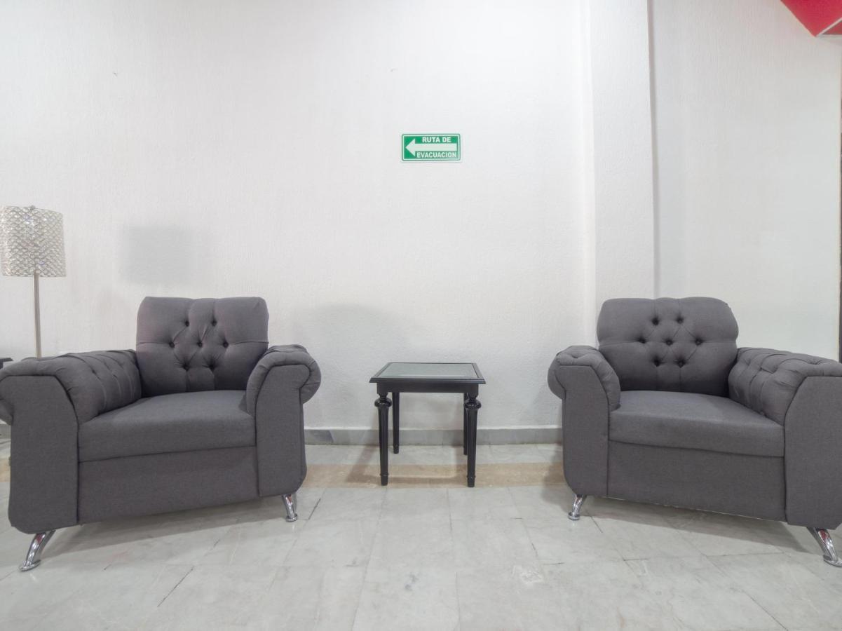 Capital O Hotel Casa Real Celaya 塞拉亚 外观 照片