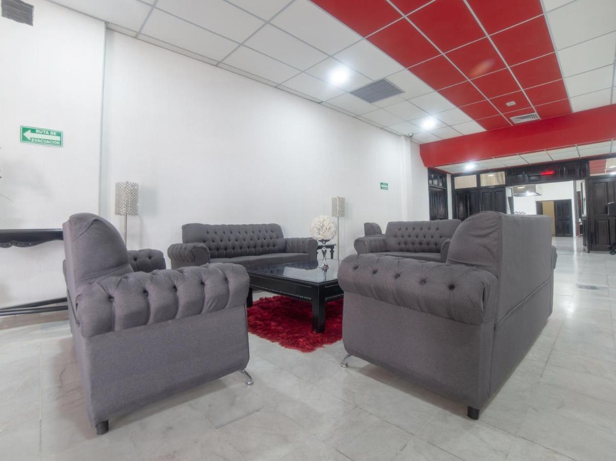 Capital O Hotel Casa Real Celaya 塞拉亚 外观 照片